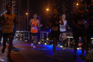 BIB: 4204
                            <button type="button" onclick="openModal(18276972)" class="btn btn-primary btn-sm float-right btn-popup" data-toggle="modal" data-target=".modal-high-quality">
                        <i class="fas fa-shopping-cart"></i> Add to Cart
                    </button>
                                            <button type="button" onclick="isThisMe(18276972, true)" class="btn btn-success btn-sm float-right btn-popup btn-isme hidden" data-toggle="tooltip" data-placement="bottom" title="นี่คือรูปของคุณใช่ไหม คลิกที่นี่เพื่อเอาเข้าอัลบั้ม">
                        <i class="fas fa-plus"></i> Add to album
                    </button>
                    <button type="button" onclick="isThisMe(18276972, false)" class="btn btn-warning btn-sm float-right btn-popup btn-isnotme hidden">
                        <i class="fas fa-ban"></i> Remove from album
                    </button>